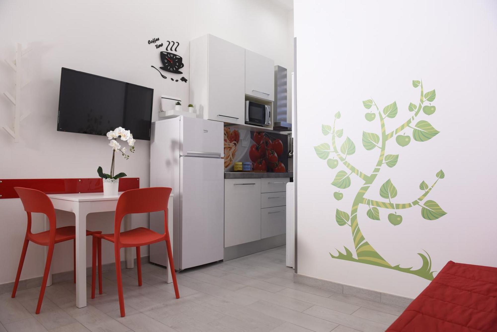 Appartamento Nido Di Suite, Jacuzzi King Size, Metro C Roma