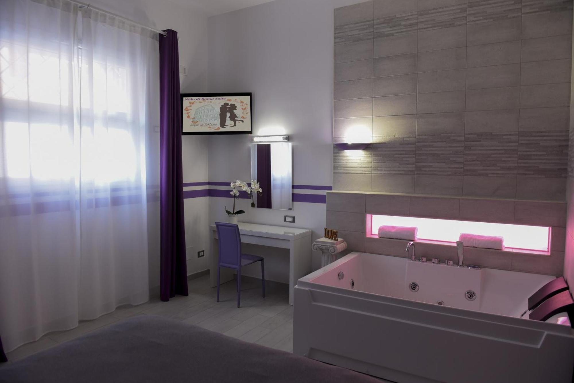 Appartamento Nido Di Suite, Jacuzzi King Size, Metro C *